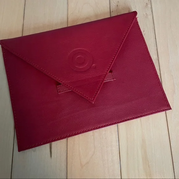 Target faux leather envelope - Picture 2 of 5